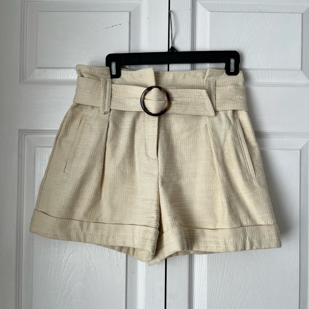 Sézane - Cream “Rome” Tailored Shorts w/ Belt